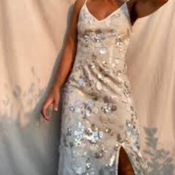 Never Fully Dressed Womens White Sansa Sequin Spaghetti Strap Slip Dress Size 4 - Picture 2 of 15